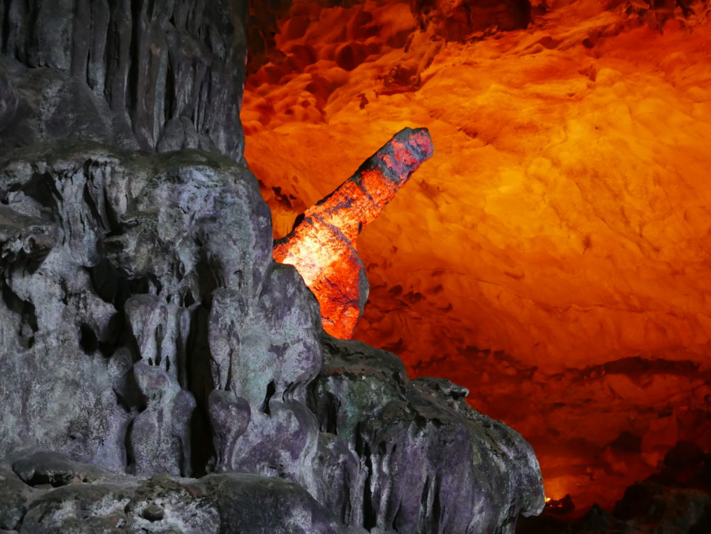Suprise Cave Ha Long Bay