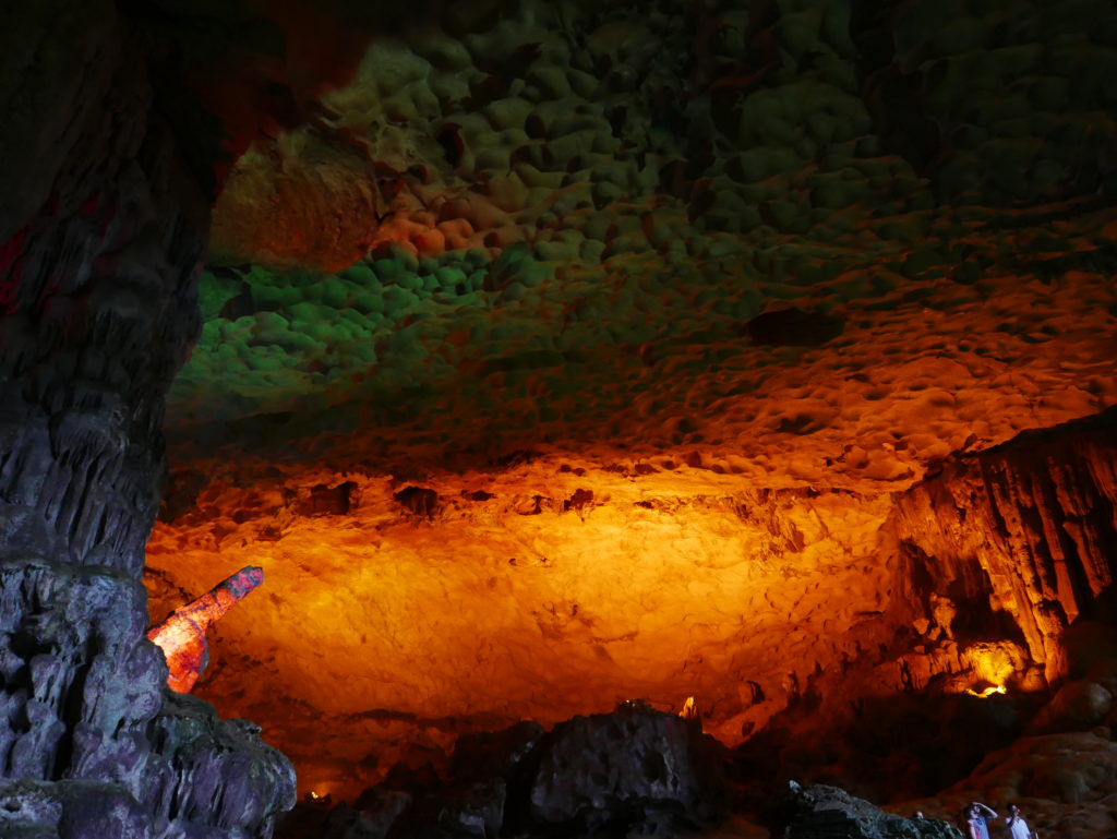 Suprise Cave Ha Long Bay