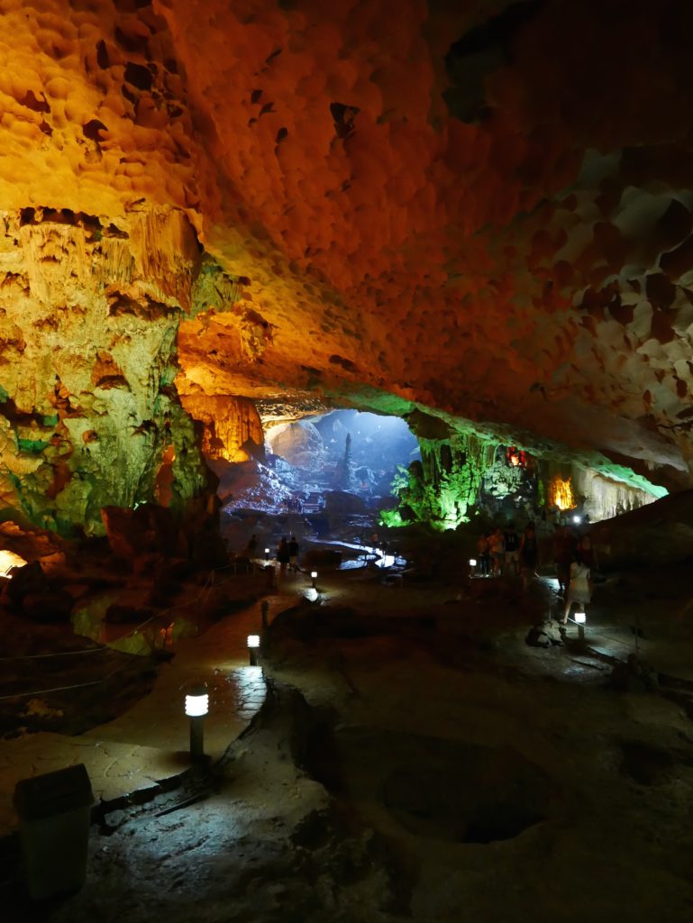 Suprise Cave Ha Long Bay