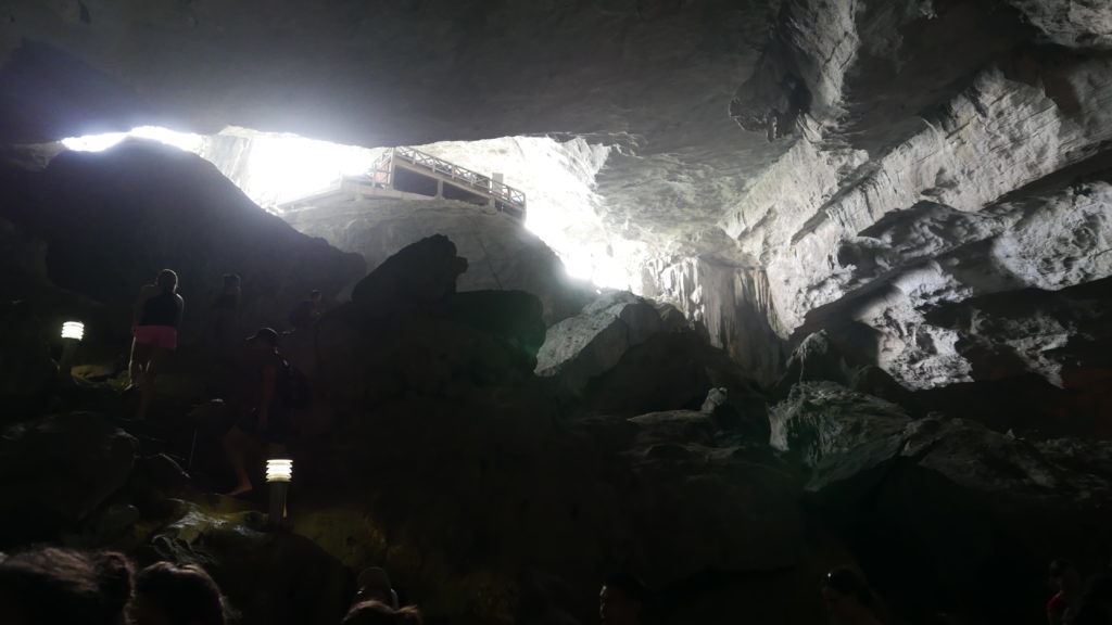Suprise Cave Ha Long Bay